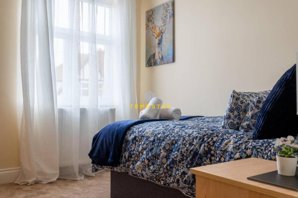 5 Bed/4 Bath At Wembley Stadium & Free Parking London Exterior photo